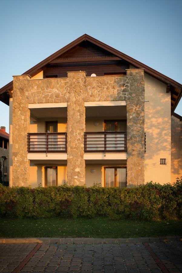 Eliza 1 Birdland Golf Apartman Buk Ngoại thất bức ảnh